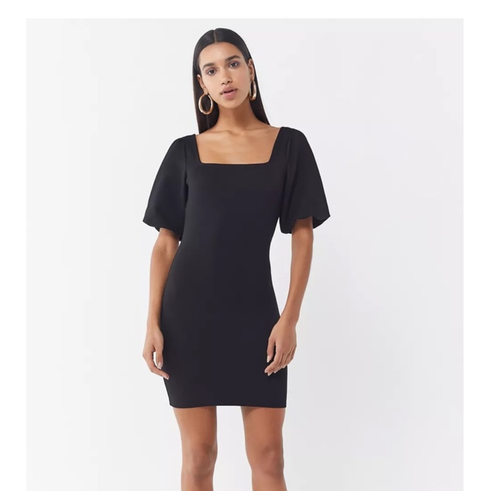 Puff sleeve bodycon dress